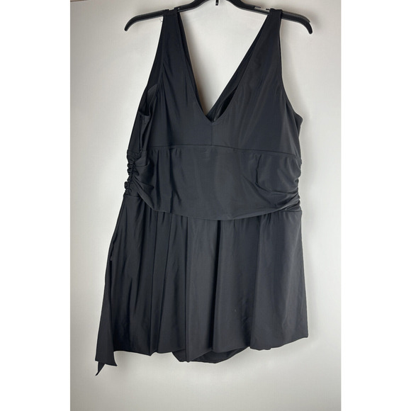 Torrid Wireless Short Asymmetrical Swim Dress with Brief Black Plus Size 4X 4 - Picture 8 of 11